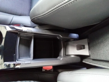 Image véhicule  Peugeot 208 (25)