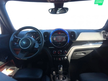 Image véhicule  Mini COUNTRYMAN (32)