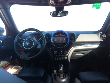 Image véhicule  Mini COUNTRYMAN (7)