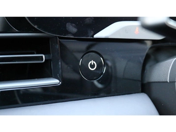 Image véhicule  Porsche TAYCAN (43)