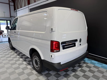 Image véhicule Volkswagen TRANSPORTER (32) Image véhicule Volkswagen TRANSPORTER (32)