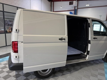 Image véhicule Volkswagen TRANSPORTER (41) Image véhicule Volkswagen TRANSPORTER (41)