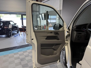 Image véhicule Volkswagen TRANSPORTER (38) Image véhicule Volkswagen TRANSPORTER (38)