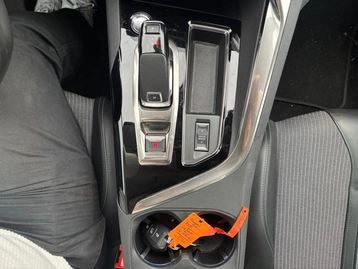 Image véhicule  Peugeot 3008 (28)