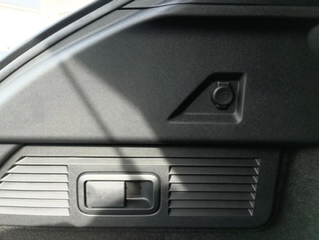 Image véhicule  Citroën C5 X (16)