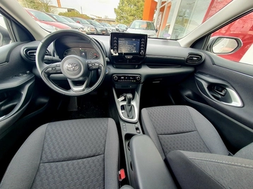 Image véhicule  Toyota YARIS HYBRIDE MY22 (3)