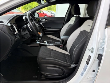 Image véhicule  Kia CEED SW (4)