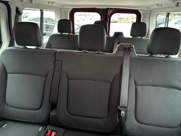 Image véhicule Renault TRAFIC (16) Image véhicule Renault TRAFIC (16)