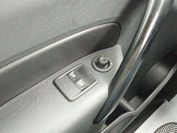 Image véhicule Renault KANGOO EXPRESS (14) Image véhicule Renault KANGOO EXPRESS (14)