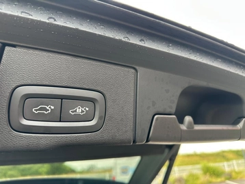 Image véhicule Volvo XC60 (22) Image véhicule Volvo XC60 (22)