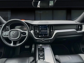 Image véhicule Volvo XC60 (9) Image véhicule Volvo XC60 (9)
