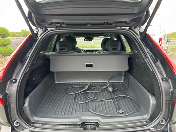 Image véhicule Volvo XC60 (20) Image véhicule Volvo XC60 (20)