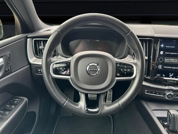 Image véhicule Volvo XC60 (11) Image véhicule Volvo XC60 (11)
