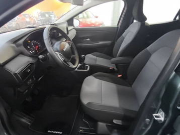 Image véhicule  Dacia SANDERO (9)