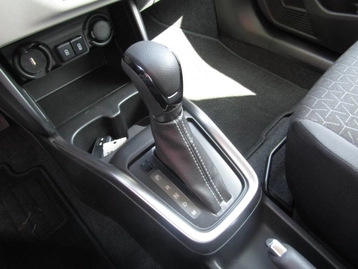 Image véhicule  Suzuki SWIFT (9)