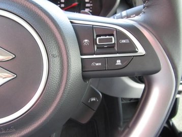 Image véhicule  Suzuki SWIFT (12)