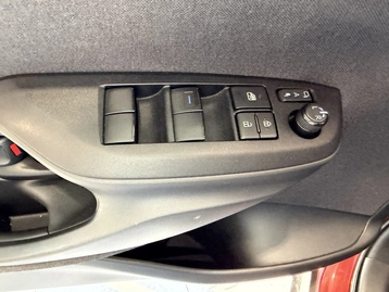 Image véhicule  Toyota YARIS CROSS (9)