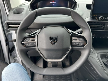 Image véhicule  Peugeot PARTNER (11)