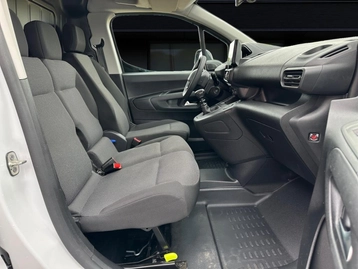 Image véhicule  Peugeot PARTNER (14)