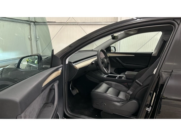 Image véhicule  Tesla MODEL Y (5)