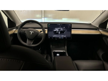 Image véhicule  Tesla MODEL Y (4)