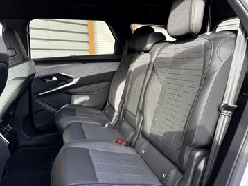 Image véhicule  Peugeot 5008 (3) (5)