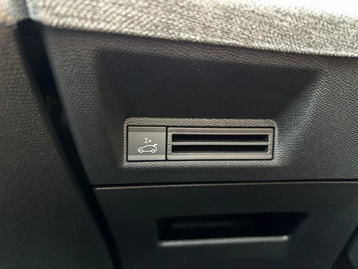 Image véhicule  Peugeot 5008 (3) (37)