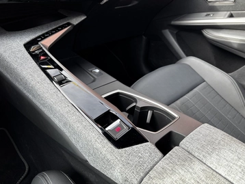 Image véhicule  Peugeot 5008 (3) (35)