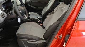 Image véhicule  Renault CLIO V (3)