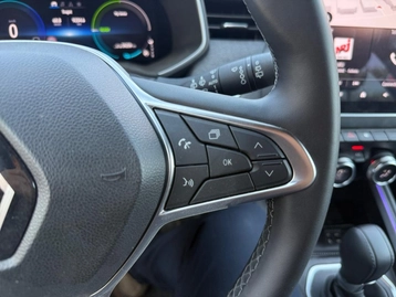 Image véhicule  Renault CLIO (21)
