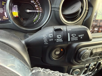 Image véhicule  Jeep WRANGLER (25)