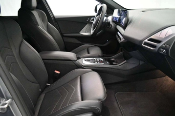 Image véhicule  BMW SÉRIE 1 F70 (4)
