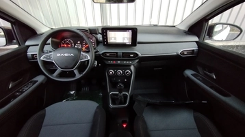 Image véhicule  Dacia JOGGER (8)