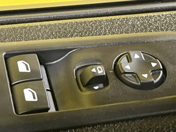 Image véhicule  Peugeot TRAVELLER (21)