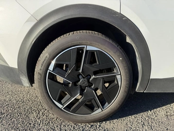 Image véhicule  Peugeot 408 (8)