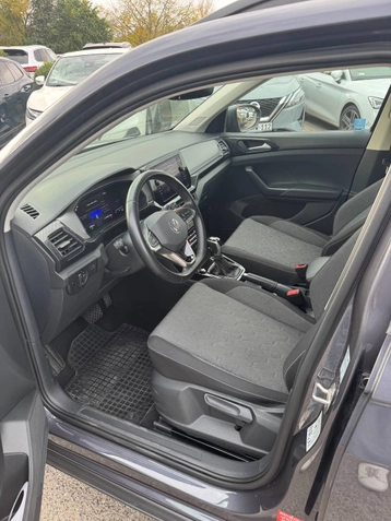 Image véhicule  Volkswagen T-CROSS (4)