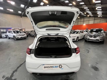 Image véhicule  Renault CLIO (4)