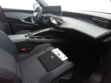 Image véhicule  Peugeot 3008 (2)