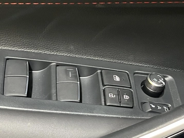 Image véhicule  Toyota COROLLA (15)