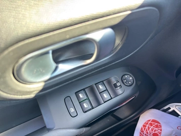 Image véhicule  Citroën C5 AIRCROSS (19)