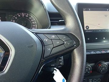 Image véhicule Renault CLIO (36) Image véhicule Renault CLIO (36)