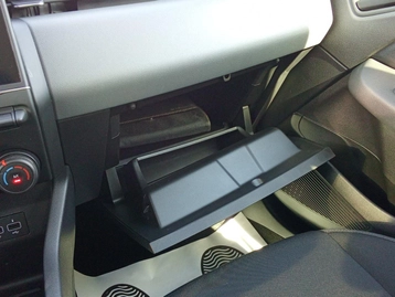 Image véhicule Renault CLIO (29) Image véhicule Renault CLIO (29)