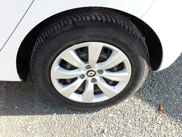 Image véhicule Renault CLIO (41) Image véhicule Renault CLIO (41)