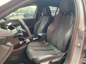 Image véhicule  Peugeot 208 (6)
