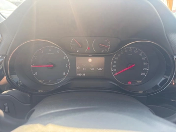 Image véhicule  Opel CORSA (27)