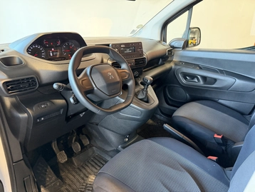 Image véhicule  Peugeot RIFTER (8)