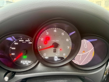 Image véhicule  Porsche MACAN (22)