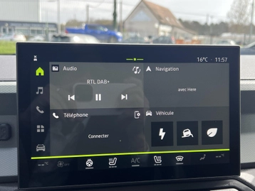 Image véhicule  Dacia BIGSTER (37)