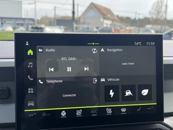 Image véhicule  Dacia BIGSTER (45)