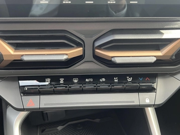 Image véhicule  Dacia BIGSTER (47)